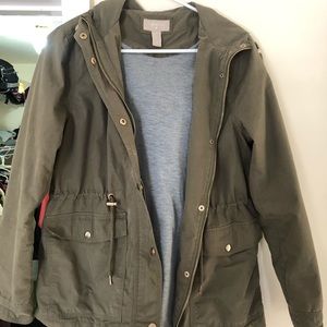 Green buttoned army jacket